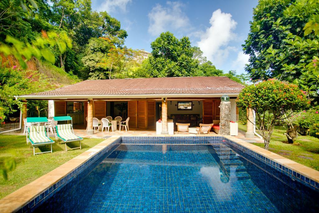 Coté Sud - Unique Villa&Bungalows Intendance Road Takamaka Habitación foto
